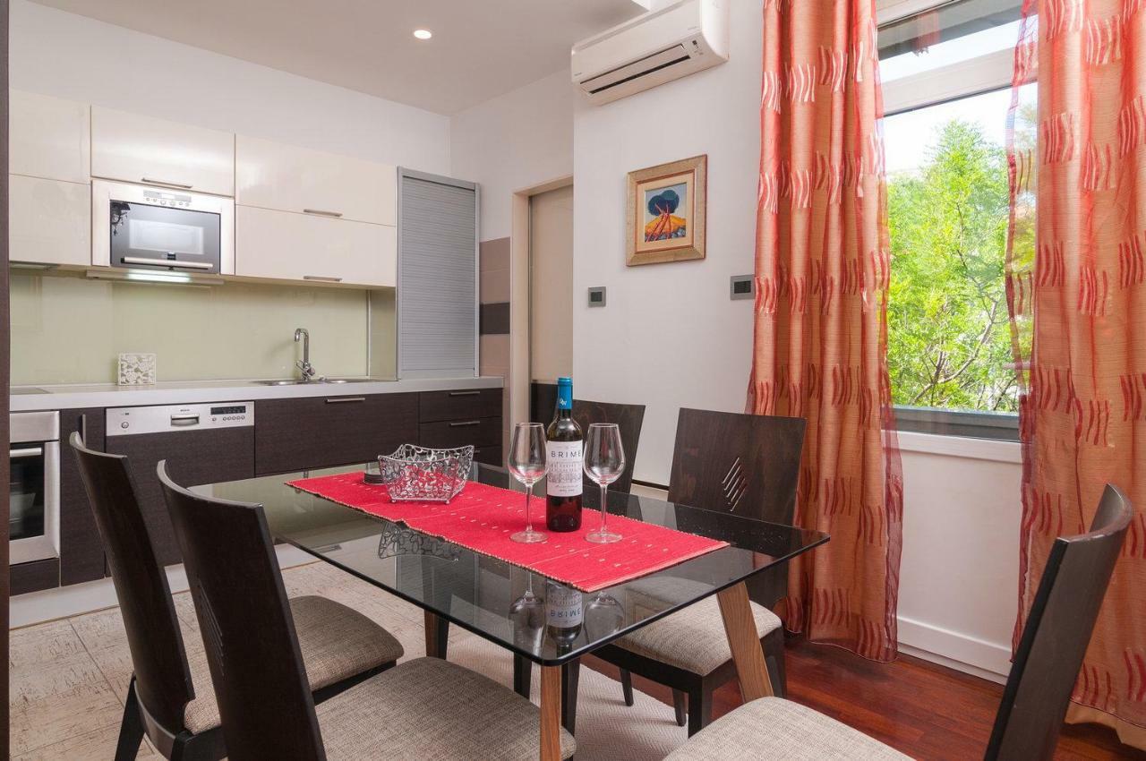 ספליט Luxury Rooms 7Heaven Suite Apartment מראה חיצוני תמונה